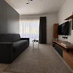 Penthouse 3 Ensuite Bedrooms Seaview - Zero55 *