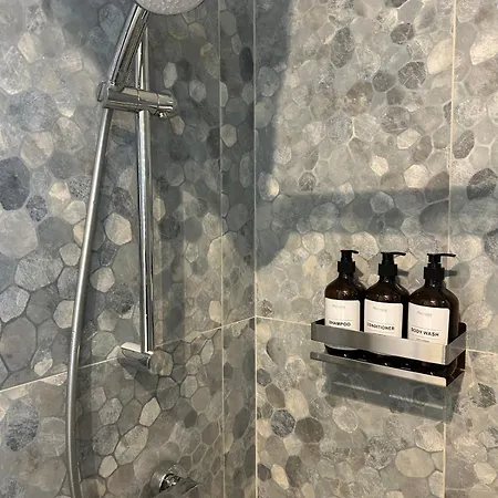 아파트 Zero55rooms 3-bed 3-bath With Sea Views 슬리에마