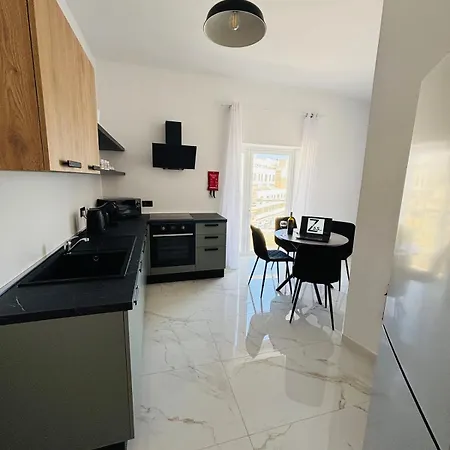 Penthouse 3 Ensuite Bedrooms Seaview - Zero55 Appartement