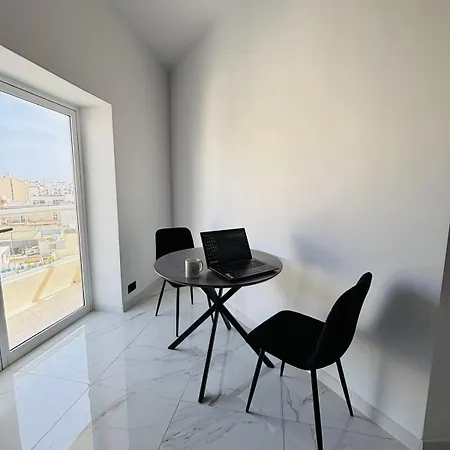 Zero55 Penthouse Sea Views 3 Bedroom 3 Bathroom