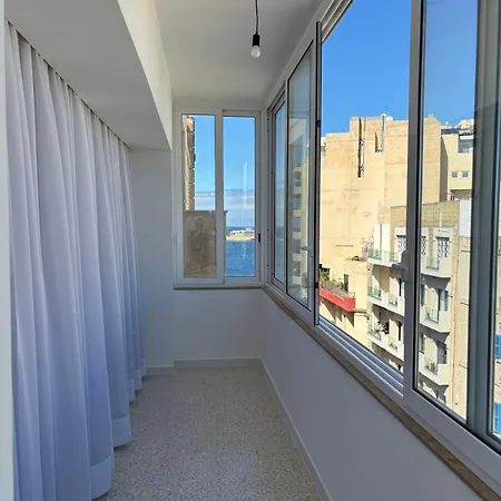 Διαμέρισμα Zero55 Penthouse Sea Views 3 Bedroom 3 Bathroom Σλιέμα